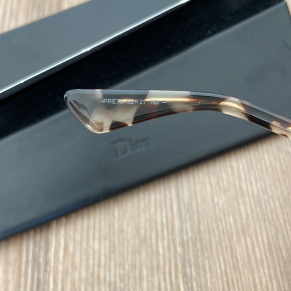 Dior Aviator Sunglasses - Picture 15 of 16